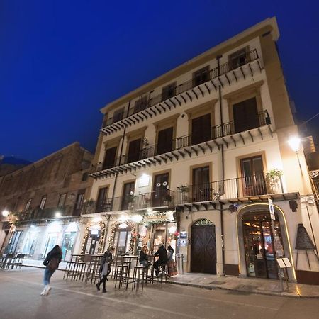 Casta Diva Luxury Apartments パレルモ エクステリア 写真
