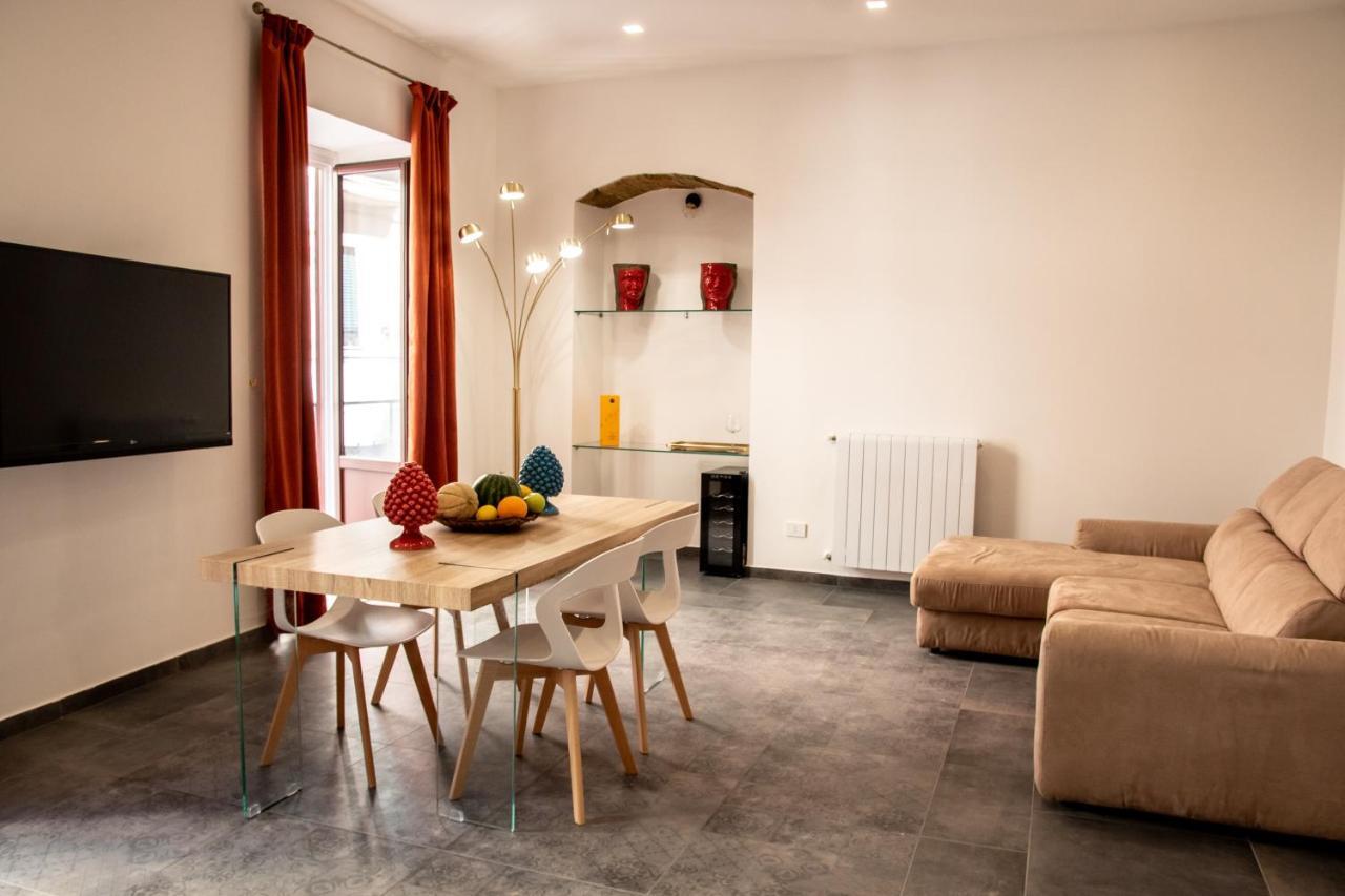 Casta Diva Luxury Apartments パレルモ エクステリア 写真