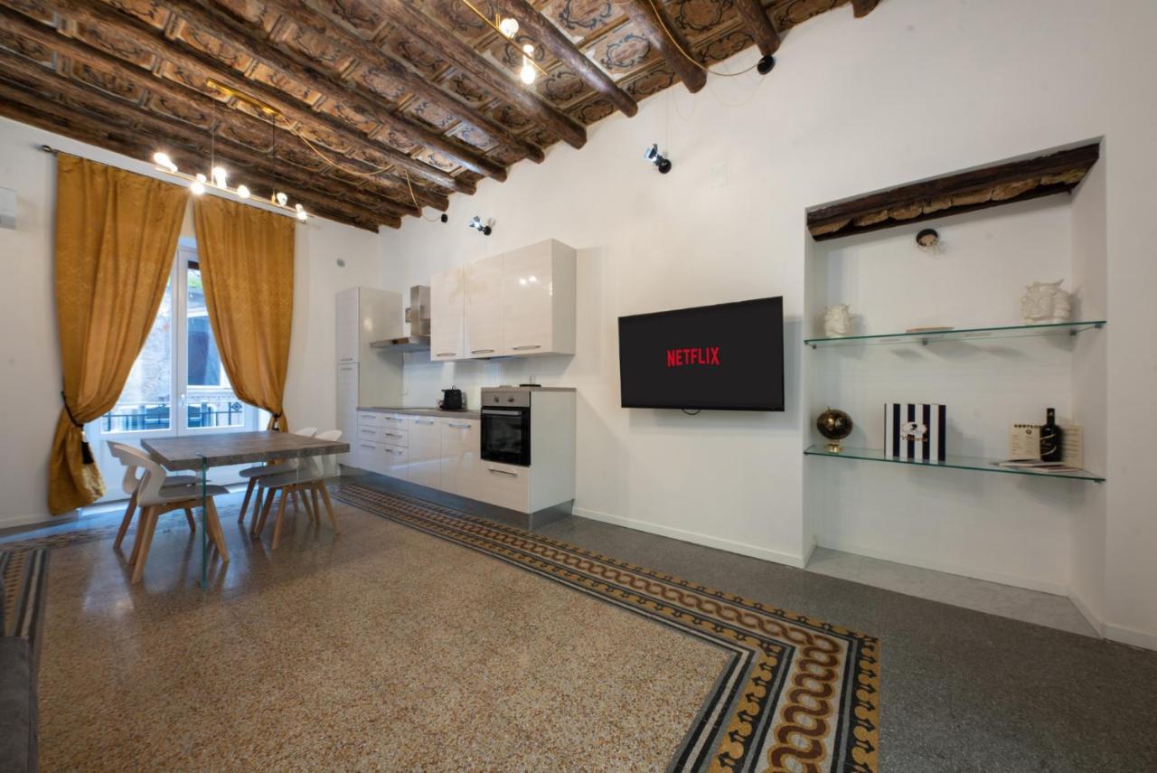 Casta Diva Luxury Apartments パレルモ エクステリア 写真