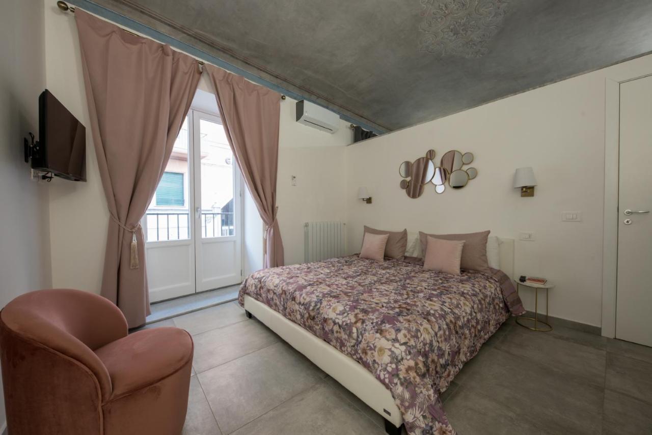 Casta Diva Luxury Apartments パレルモ エクステリア 写真