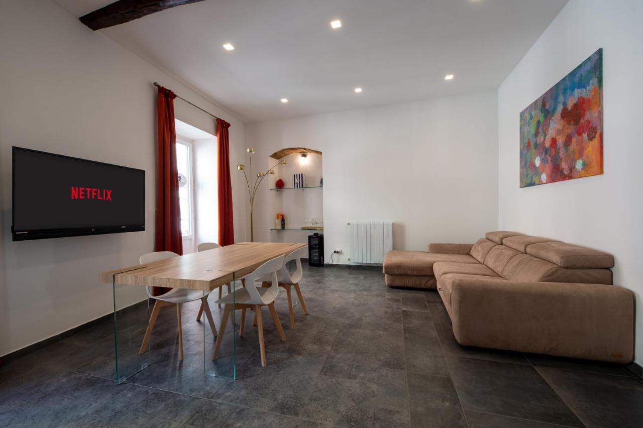 Casta Diva Luxury Apartments パレルモ エクステリア 写真
