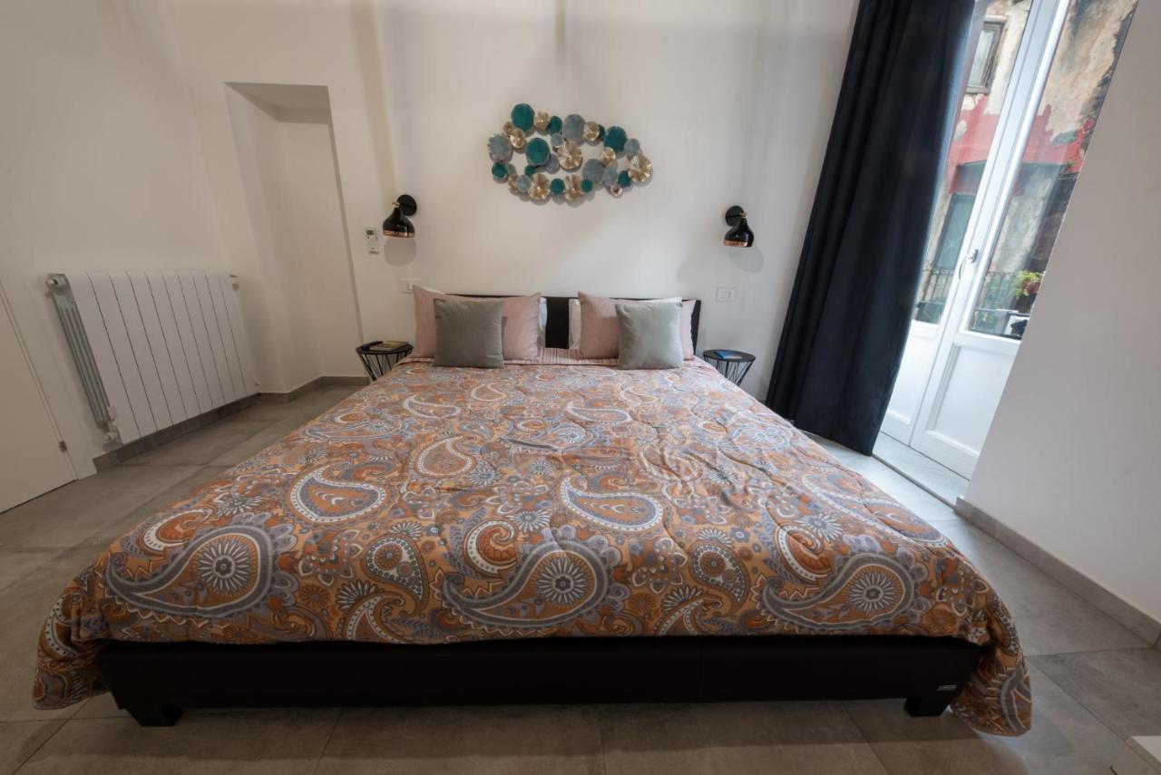 Casta Diva Luxury Apartments パレルモ エクステリア 写真