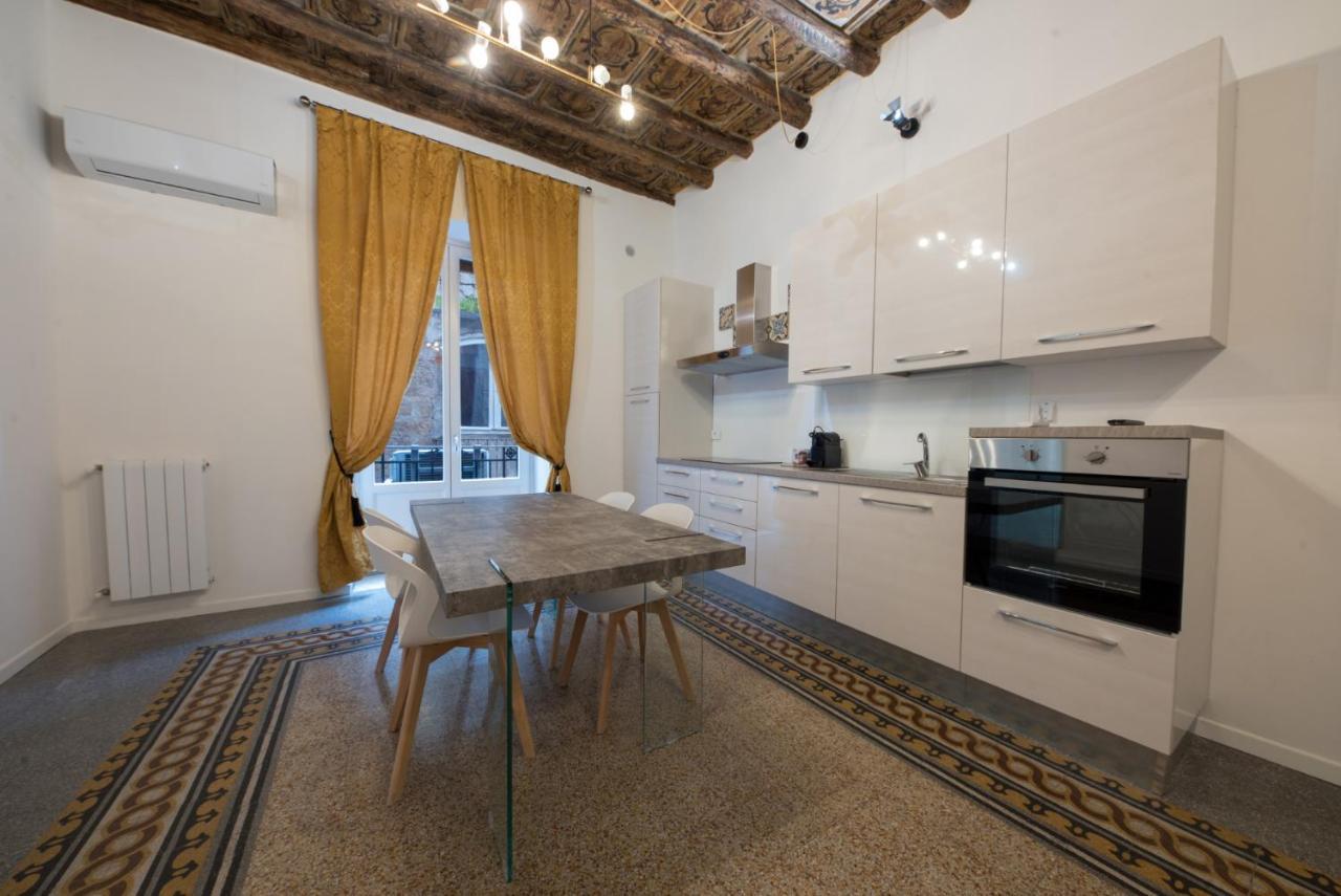 Casta Diva Luxury Apartments パレルモ エクステリア 写真